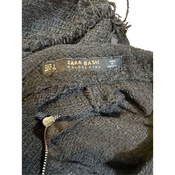 ZARA Basics Black High Neck Long Bell Sleeve with Raw Hems & Top Stud Detail swe - Picture 6 of 11